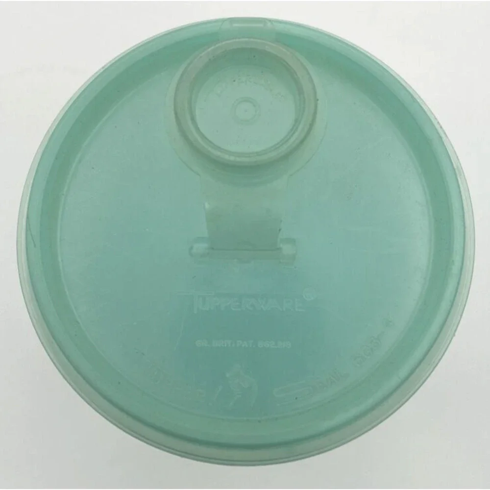 Vintage Tupperware‎ Tall Cannister 232-3 & Lid 603-4 Mint SKU U149